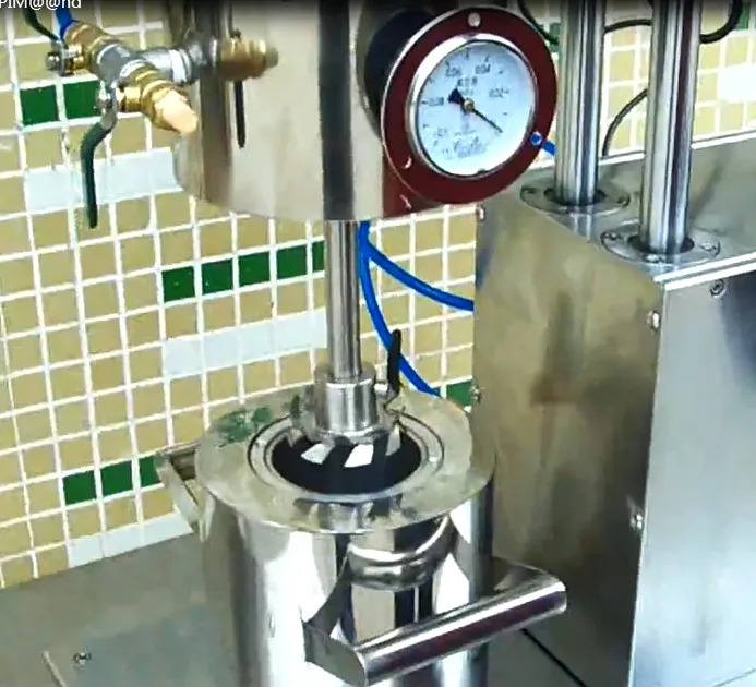 500ml-30L Vacuum Mixer with Single Axis Helical Blade