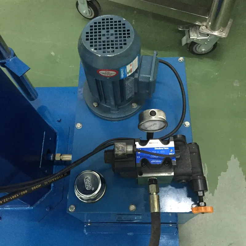 Mixer with Automatic Lifting Function